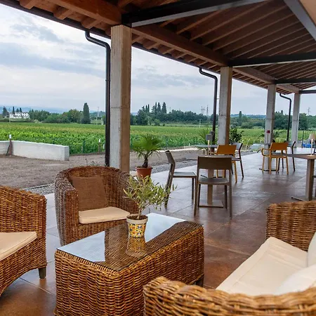 Corte Casa Erminia Farm stay Cola (Verona)